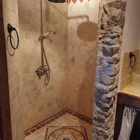 Domaine Des Maillets Bed and breakfast 3*