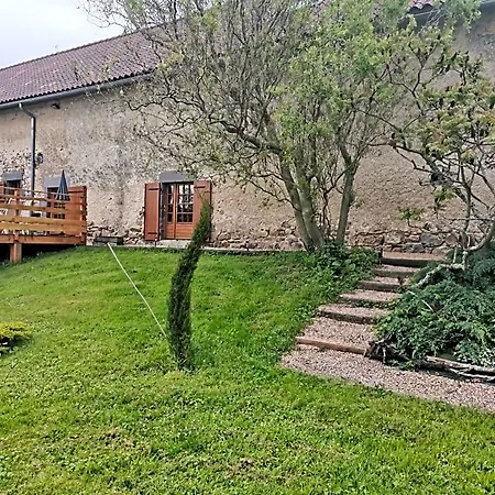 Domaine Des Maillets Couette-café